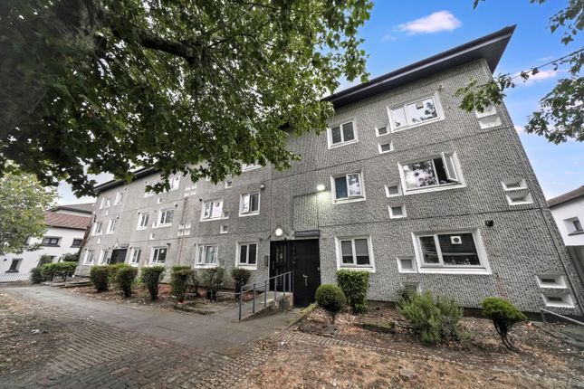 1-bed flat on 42 Musquash Way, Middlesex, £60,000