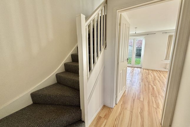 17, Ffordd Y Glowyr, Swansea photo 2