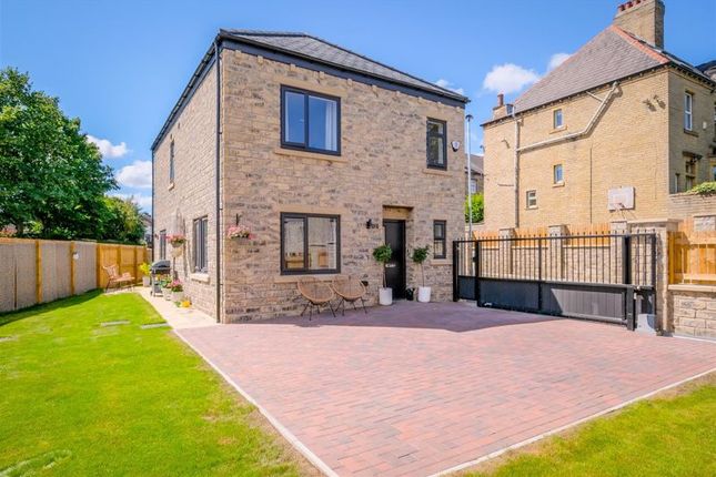 Thumbnail Detached house for sale in Watkins Place, Hipperholme, Halifax