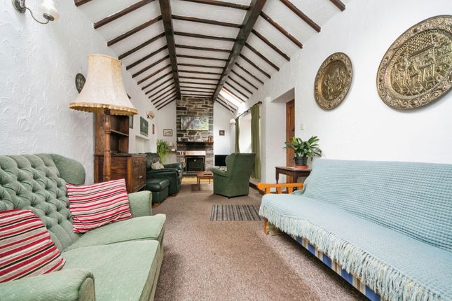 Coach House Lounge