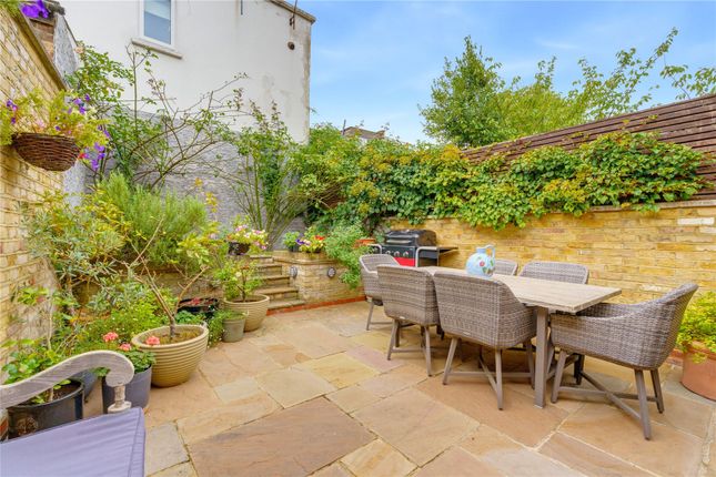 114, Mallinson Road, London photo 4