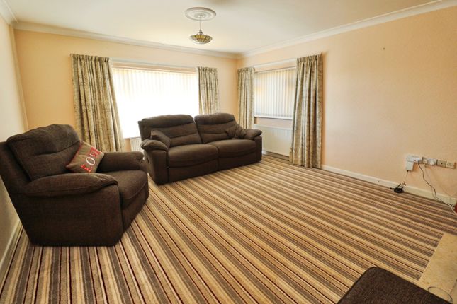 12, Sandra Crescent, Lincoln photo 5