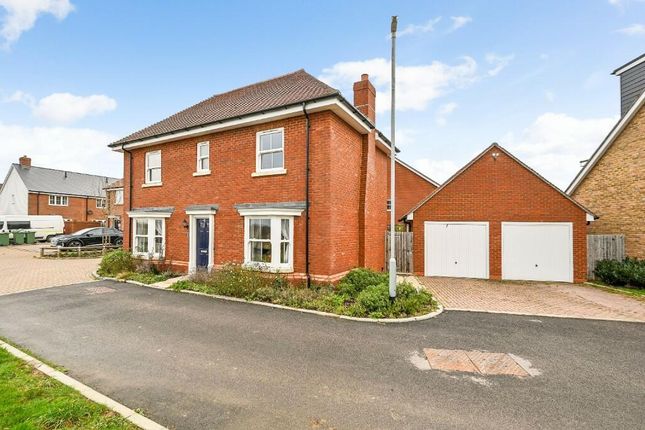 Thumbnail Detached house for sale in Robin Road, Ashford