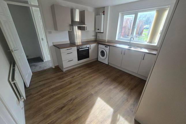 107, Holmefields Road, MIDDLESBROUGH photo 3