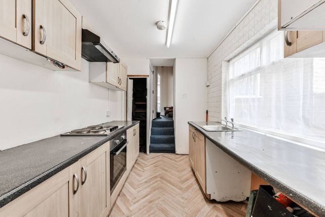 Terraced house for sale in Cranbourne Road, Stratford, London