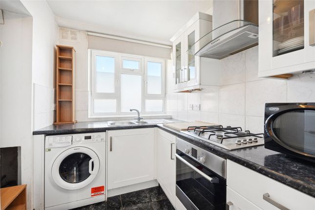Flat for sale in Sulivan Court, Broomhouse Lane, London