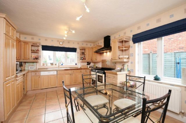 Furniture Outlet of Ridgeway: Home
