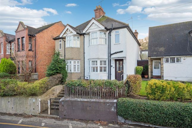 3-bed semi-detached on 17, Aldenham Road, Radlett, £775,000