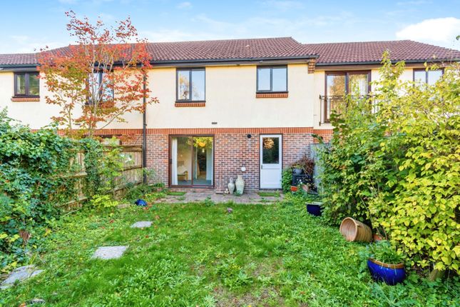17, Mayfair Gardens, Hampshire photo 4