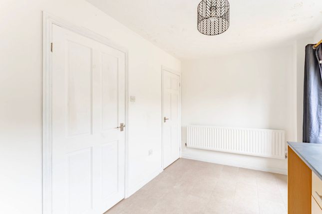25 Ranville, Lowestoft photo 4