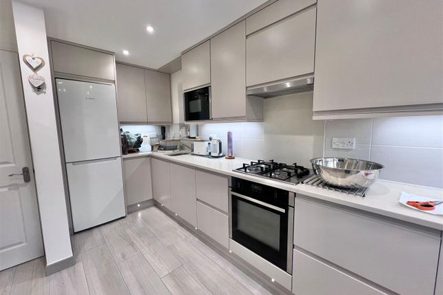 33, Sorrel Way, Gillingham photo 3