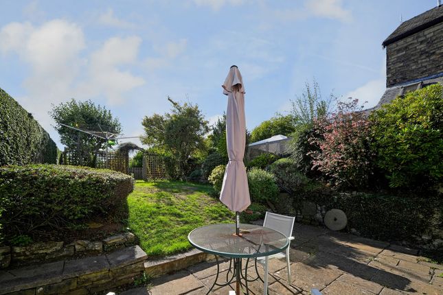 44, Meadow Bank Avenue, Sheffield photo 4