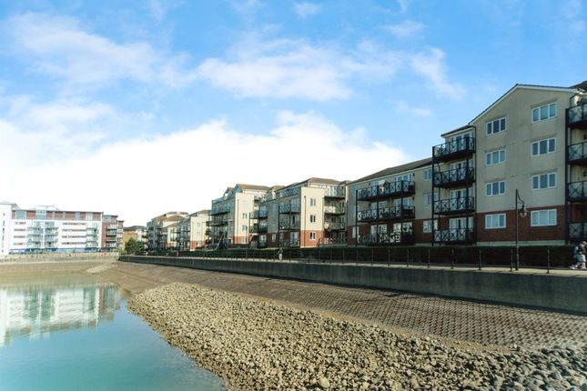 Thumbnail Flat for sale in Macquarie Quay, Eastbourne