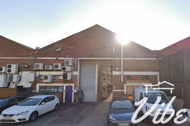 Thumbnail Warehouse to let in Mill Mead Road, London