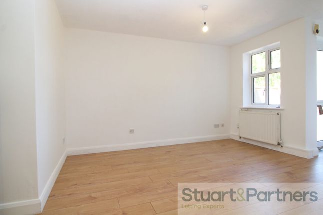 12, Larch Way, Haywards Heath photo 5