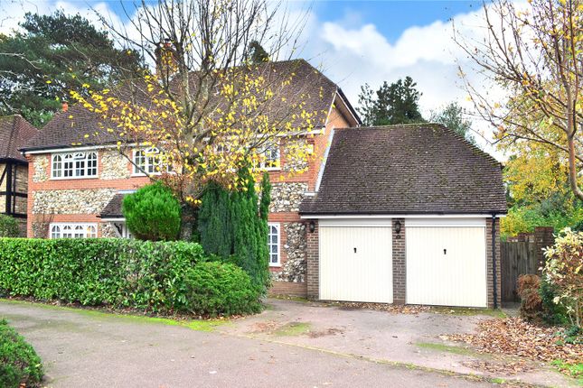 Thumbnail Detached house for sale in Felbridge, East Grinstead