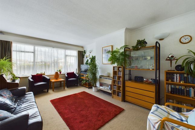 9, Otley Road, Lytham St. Annes photo 2