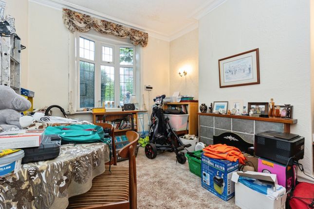 Bowstead, Gorsey Lane, Ashton-under-Lyne photo 3