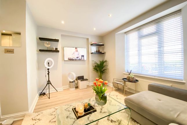 Thumbnail Flat for sale in Shoot Up Hill, West Hampstead Borders, London