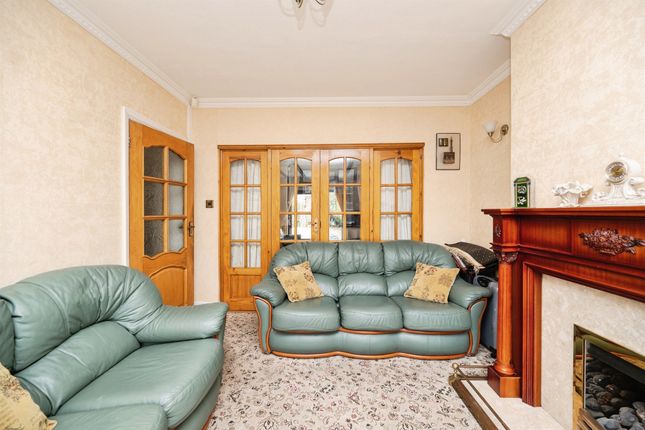 14, Yateley Avenue, Birmingham photo 2