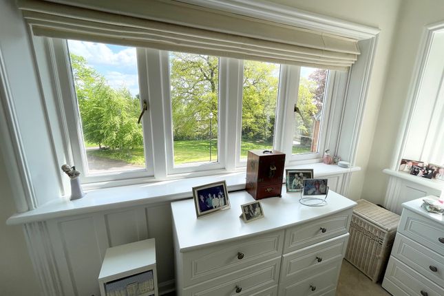 Flat for sale in Acorn Close, Birstall, Leicester
