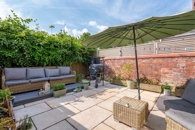 136, Heapey Road, Chorley photo 4