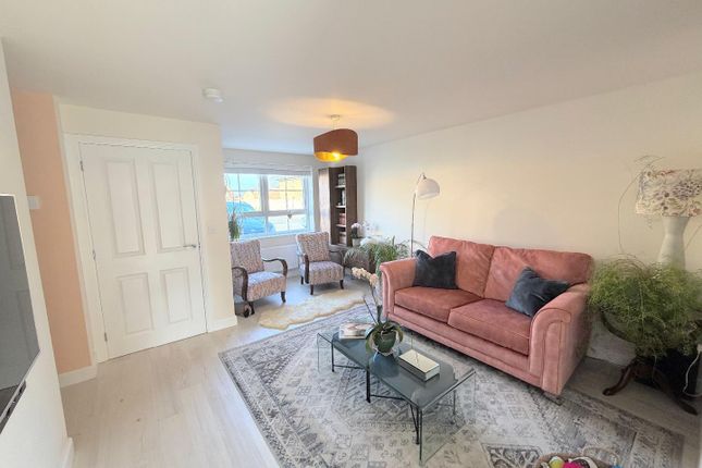 9, Octavia Drive, Hartlepool photo 2