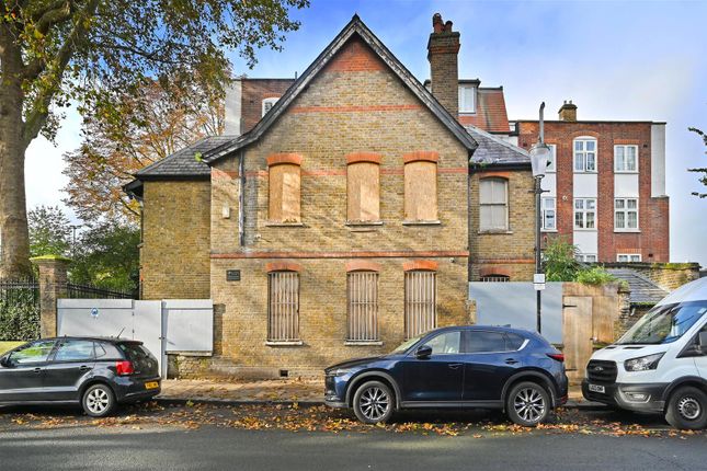 Thumbnail Detached house for sale in Walmer Road, London