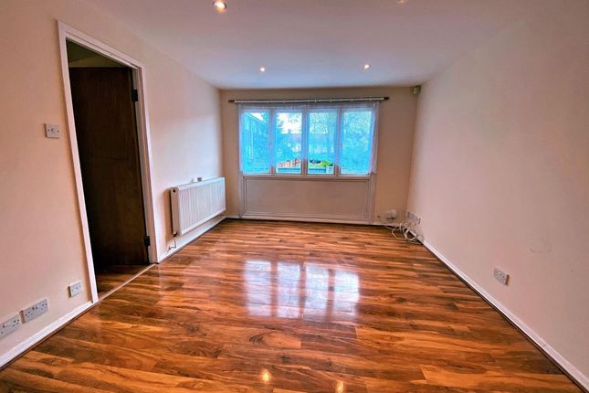 43, Inskip Road, Dagenham photo 4