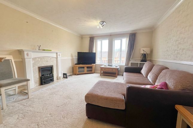 32, Lovage Road, Fareham photo 2