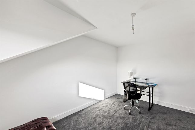 47, Hartham Road, London photo 4