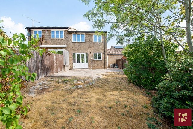 14, Wargrove Drive, Sandhurst photo 3