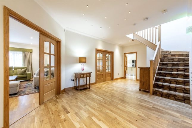 35, Reidford Gardens, Banchory photo 2