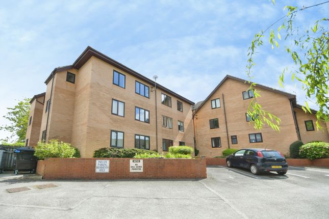 12, Lindisfarne Court, Derbyshire photo 2