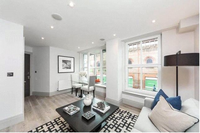 Thumbnail Flat to rent in Grayton House, 498-504 Fulham Road, London