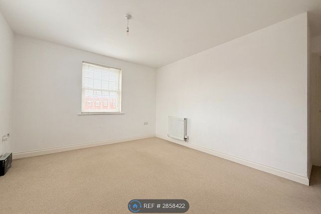 Greenkeepers Road, Great Denham, Bedford photo 3