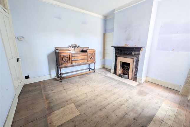 20, Harcourt Road, Uckfield photo 4