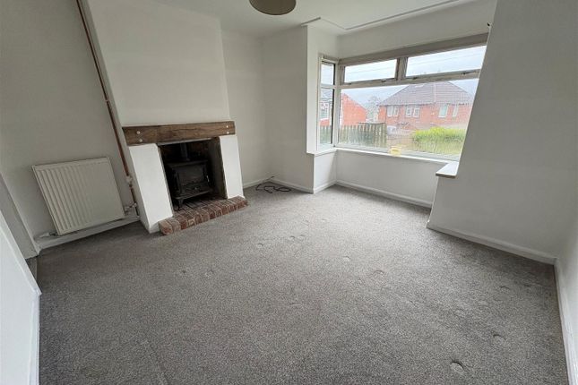 202, Old Road, Bradford photo 2