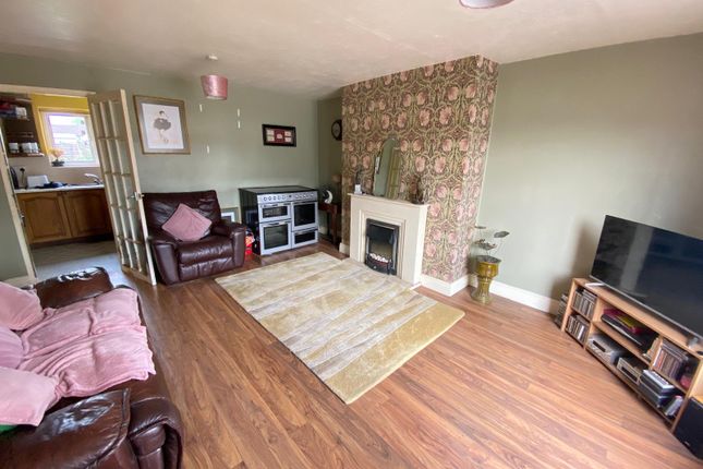 4, Strensall Road, Leicester photo 2