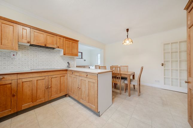 Southwold, Sweethay Close, Taunton photo 4