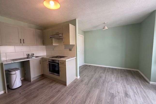 Flat 6,, Western House, Deal photo 3