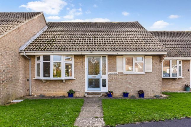 7, Oxford Close, West Wittering photo 3