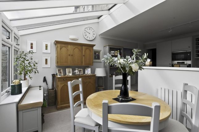 2, Orchard Court, Wetherby photo 4