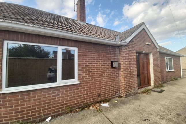 Thumbnail Detached bungalow to rent in Carrington Road, Spalding