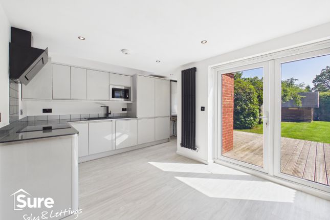 98A, Mount Pleasant Lane, St. Albans photo 3