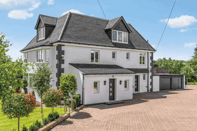 Miriam View, St Albans Road, Hitchin photo 2