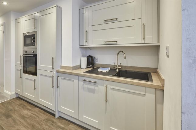 Flat for sale in North Terrace, Whitby