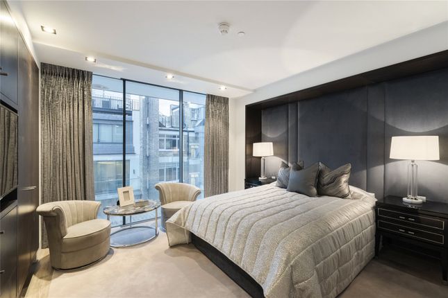Flat to rent in Buckingham Gate, St. James's Park, Westminster, London