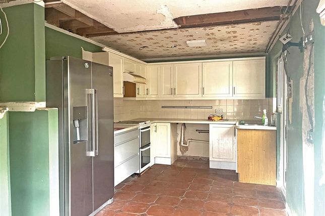 82, Redland Grove, NOTTINGHAM photo 3