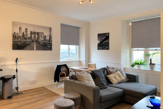 Flat 10 Branton House, Montpelier, Weston-super-Mare photo 3